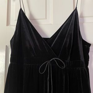 Eva Blue velvet evening dress